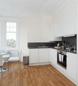 Hammersmith One Лондон Екстериор снимка
